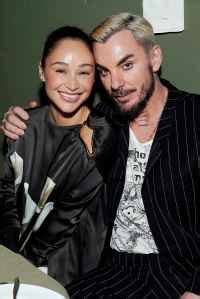 is shannon leto gay|Cara Santana Gushes About ‘Great’ Relationship With Boyfriend。